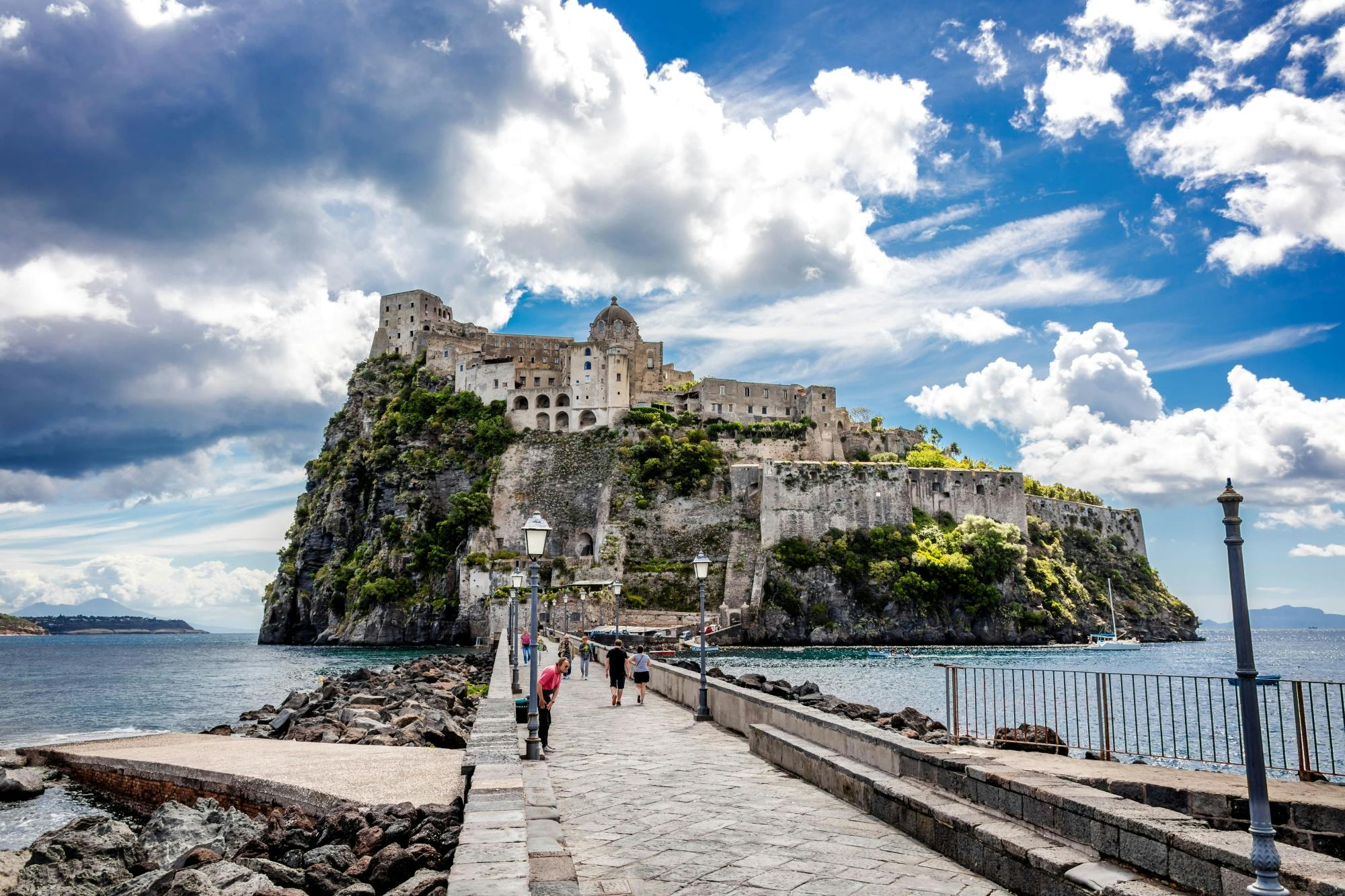 Ischia Island Small Group Tour with Lunch in a Winery