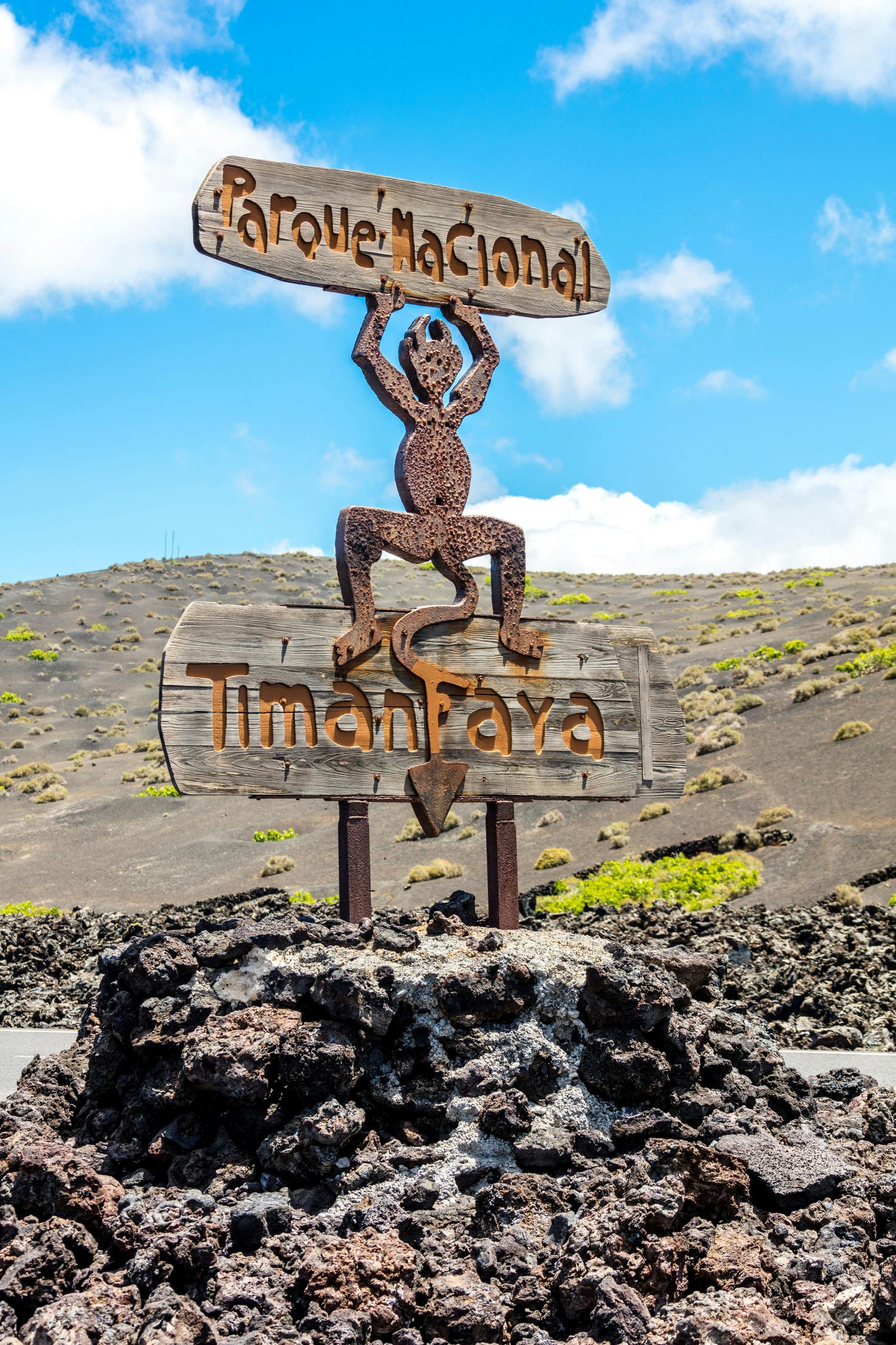 Camel Ride and Minivan Tour at Timanfaya National Park