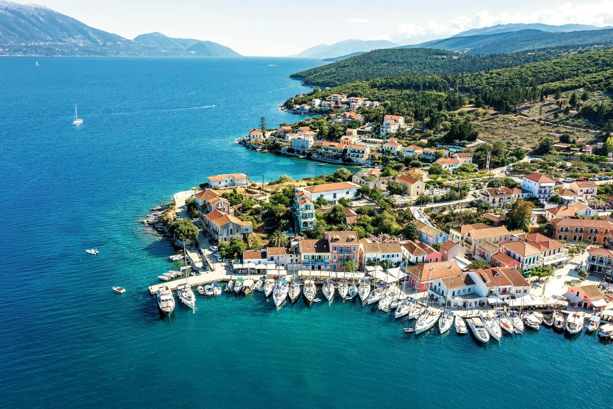 Premier Kefalonia Tour with Lake Melissani, Boat Trip and Taverna Lunch