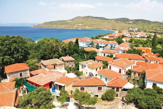 Visite du sud de Lesbos avec Plomari et dégustation d'ouzo