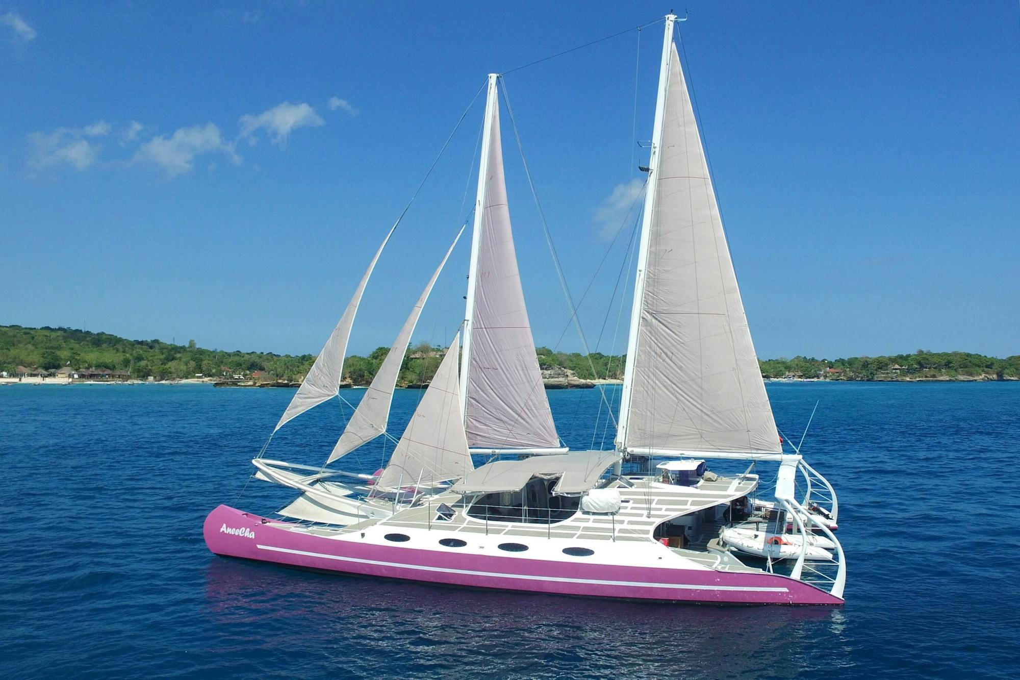 Lembongan Island cruise on Aneecha or Paula catamaran