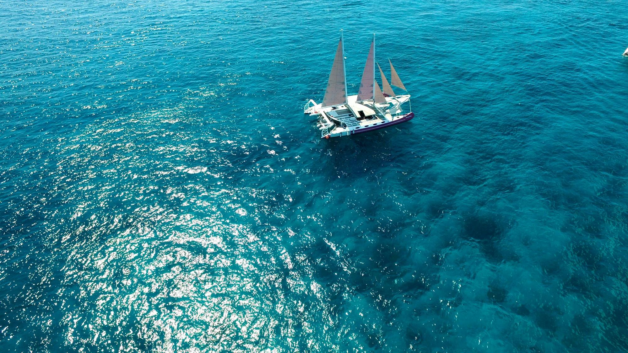 Lembongan Island cruise on Aneecha or Paula catamaran