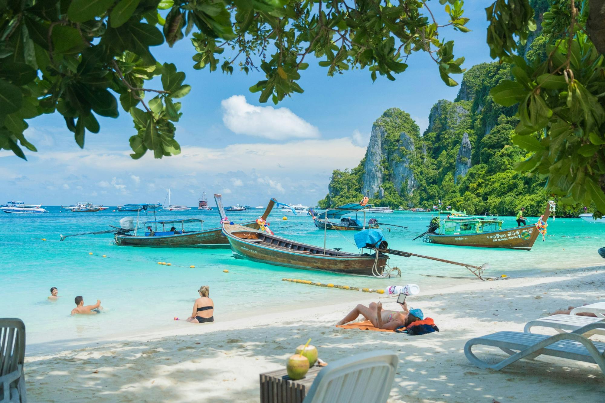 Full-day Phi Phi and Bamboo Islands tour by speed catamaran from Khao Lak