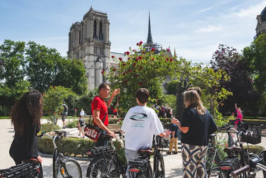 Electric bike tour of Paris