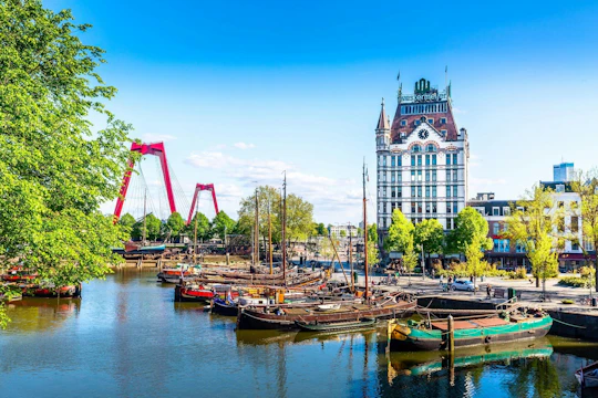 Rotterdam Highlights: Spy Exploration Game and Tour
