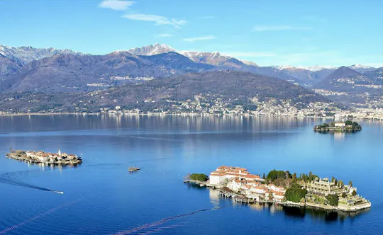 Three Borromean Islands hop-on hop-off boat tour from Stresa
