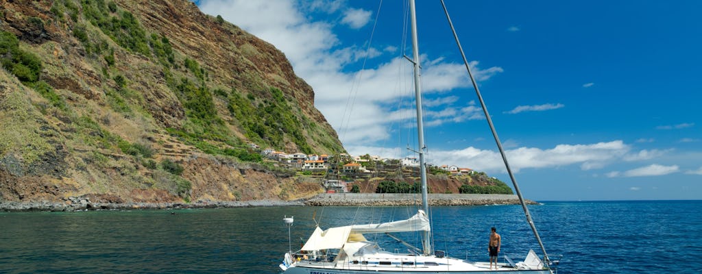 Madeira half-day sailing trip with open bar