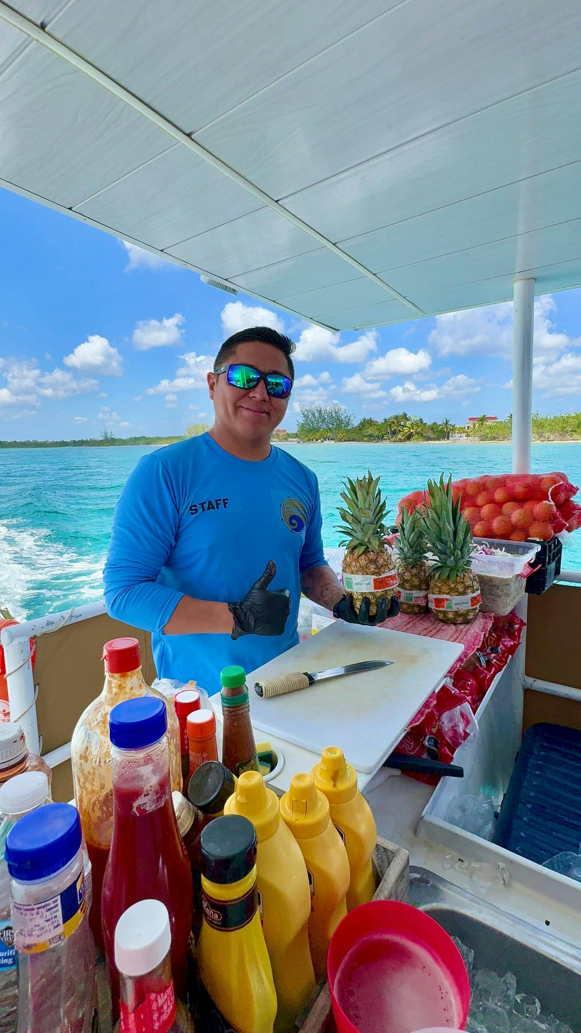 Cozumel guided snorkelling and island tour from Cancun