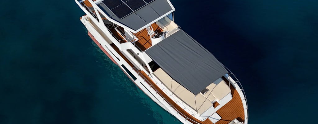 Sunset small-group deluxe yacht cruise from Kemer