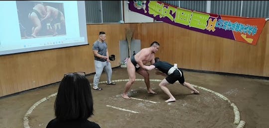 Interactive sumo wrestling experience with meal in Tokyo
