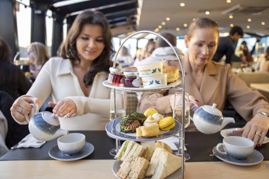Afternoon tea cruise op de Theems