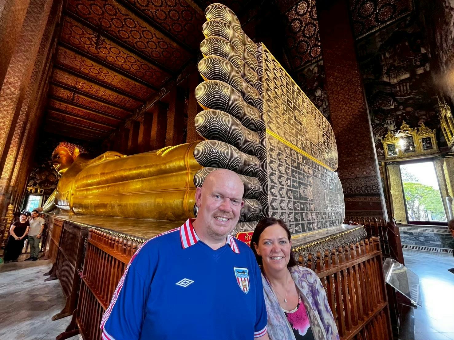 Luxury private tour: top 3 temples, and Thai Buddhism Tradition