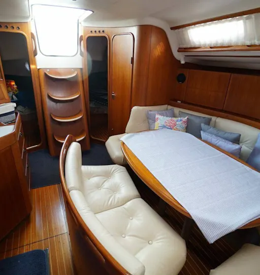 Madeira half-day Happy Hour sailing trip with open bar