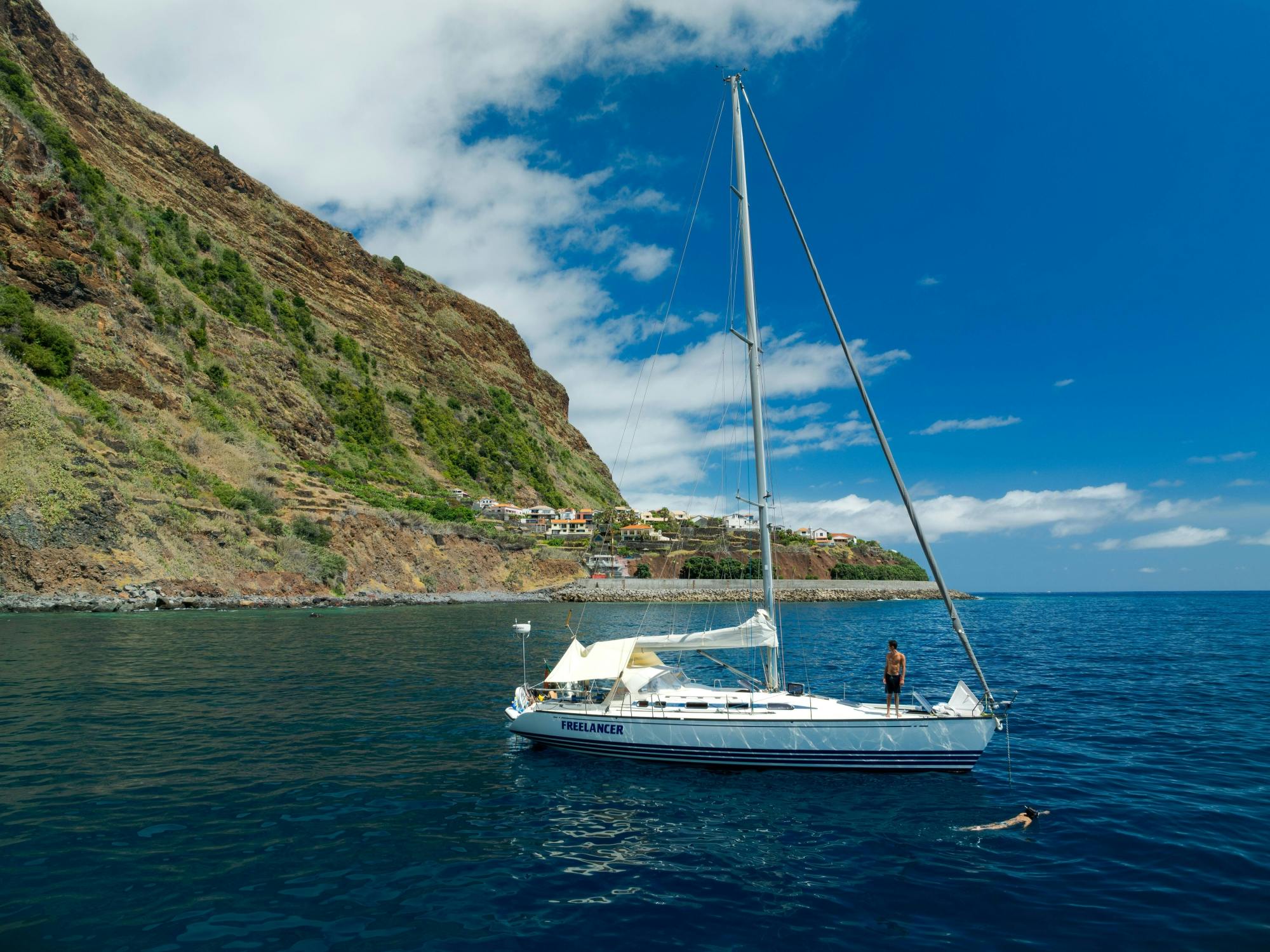 Madeira half-day Happy Hour sailing trip with open bar