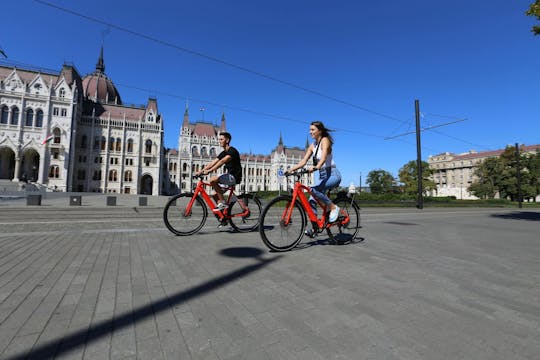 Budapest historic highlights e-bike guided tour