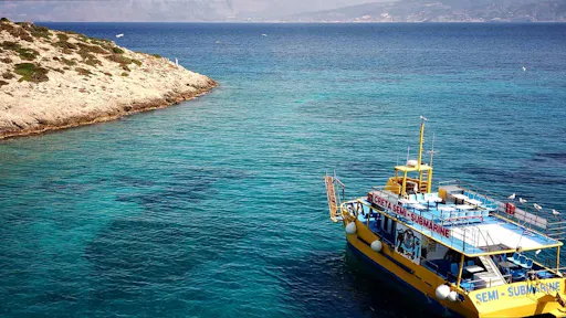 Cretan semi-submarine and guided tour from south Crete