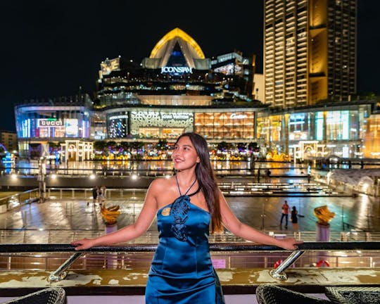 Luxury dinner cruise with buffet, live music and hotel pickup