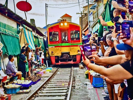 Mae Klong Railway Market and Damnoen Saduak Floating Market tour
