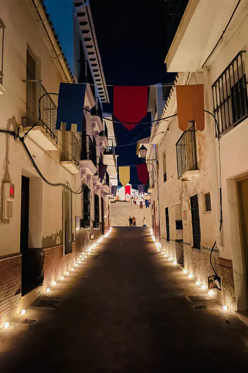 Luna Mora Festival Guaro