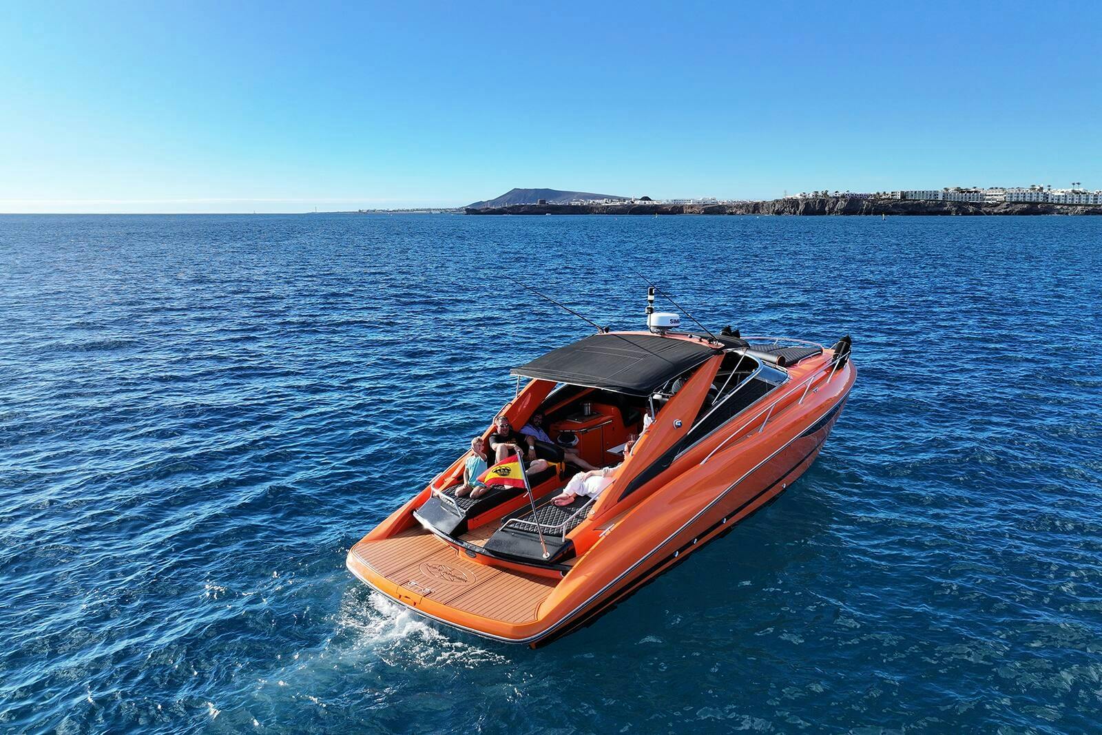 Luxury speedboat tour from Puerto Calero in Lanzarote