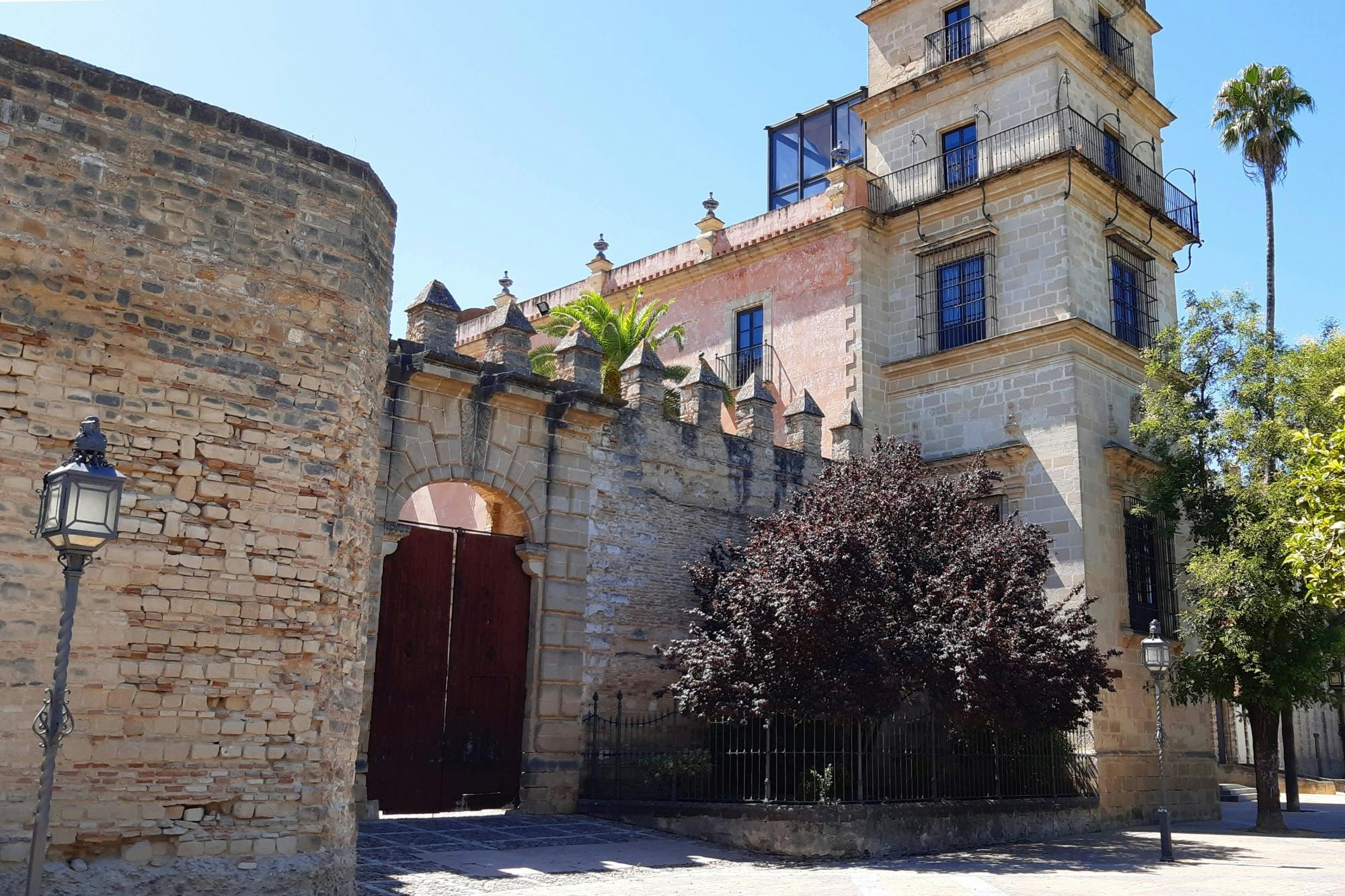 Sites & Bites: Sherry wine and chicharrones in Jerez