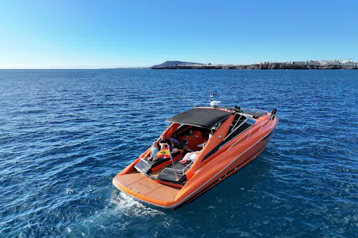 Luxury speedboat tour from Puerto Calero in Lanzarote