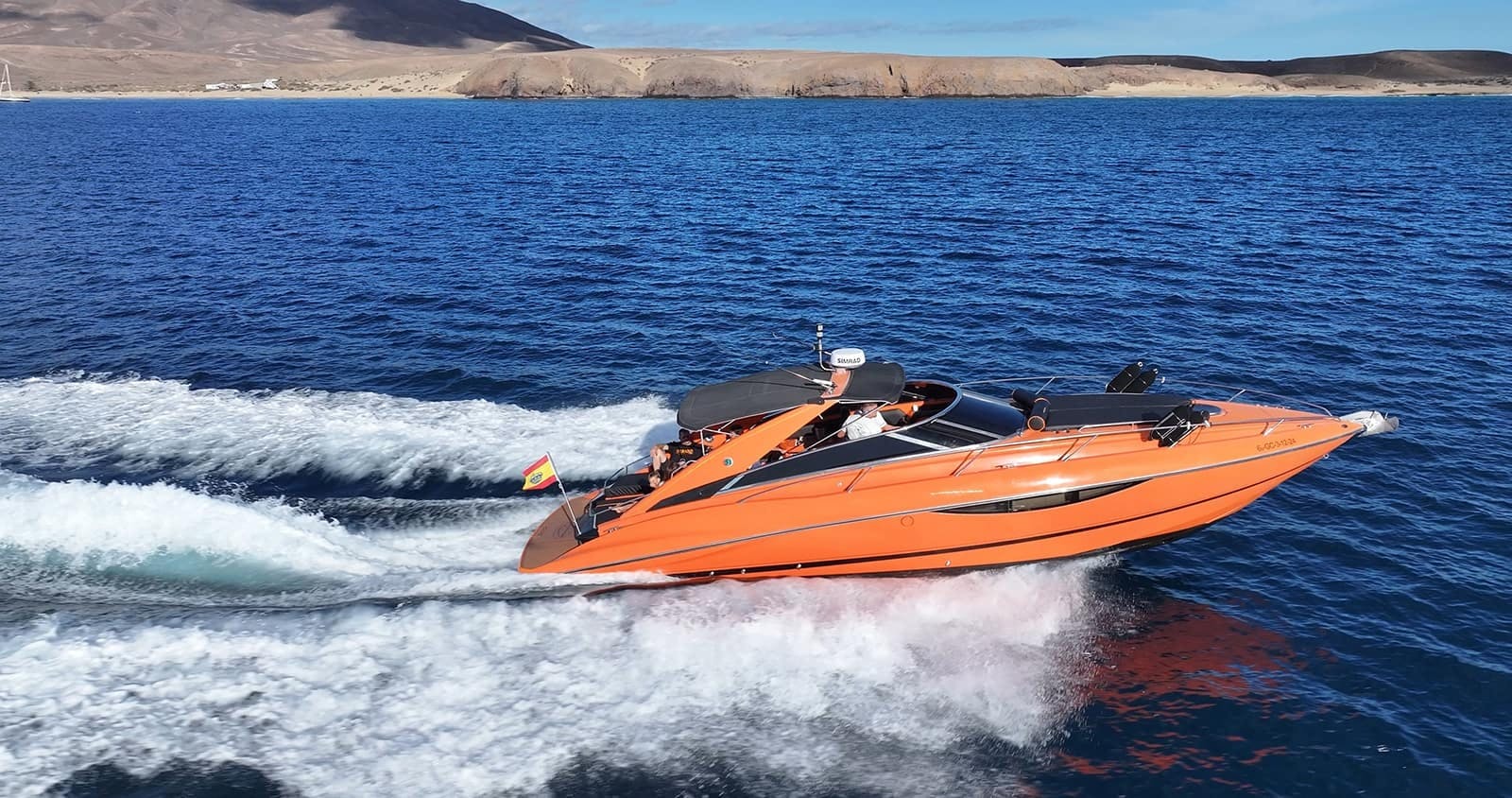 Luxury speedboat tour from Puerto Calero in Lanzarote