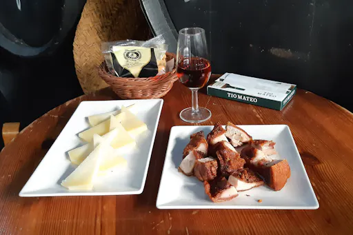 Sites & Bites: Sherry wine and chicharrones in Jerez