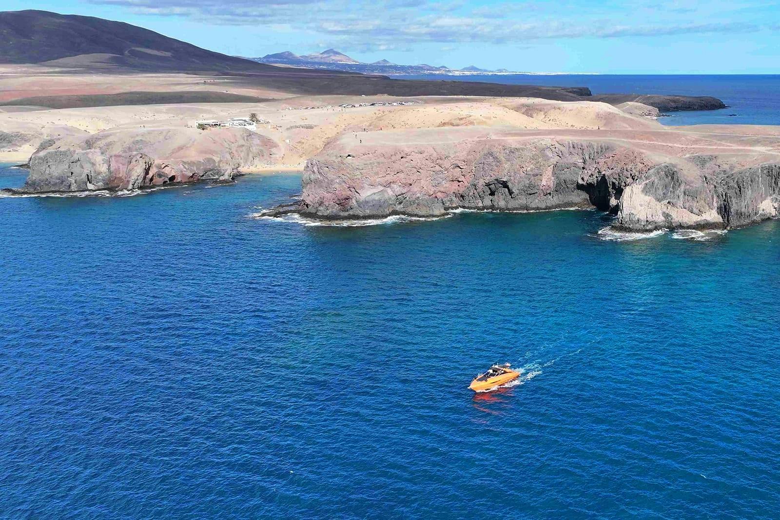 Luxury speedboat tour from Puerto Calero in Lanzarote