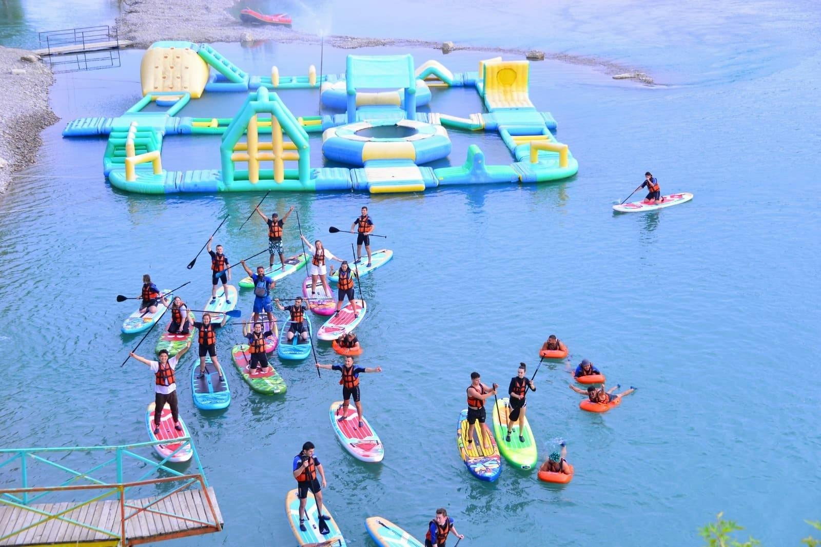 Aqua Fun Park med buggy-safari, forsränning och paddleboarding