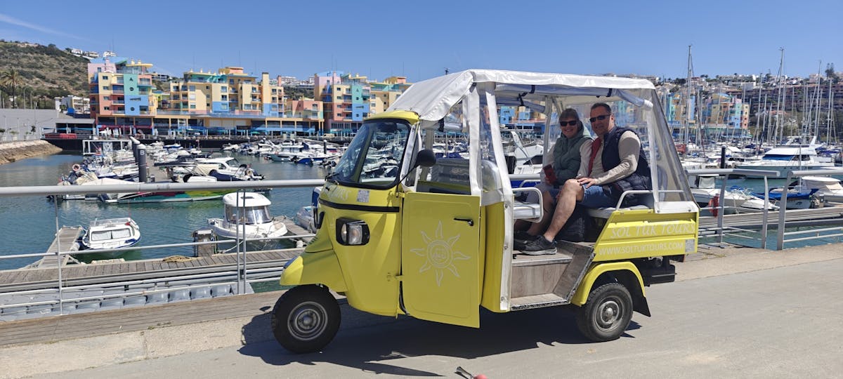 Privérondleiding door de jachthaven vanaf Albufeira en de westkust