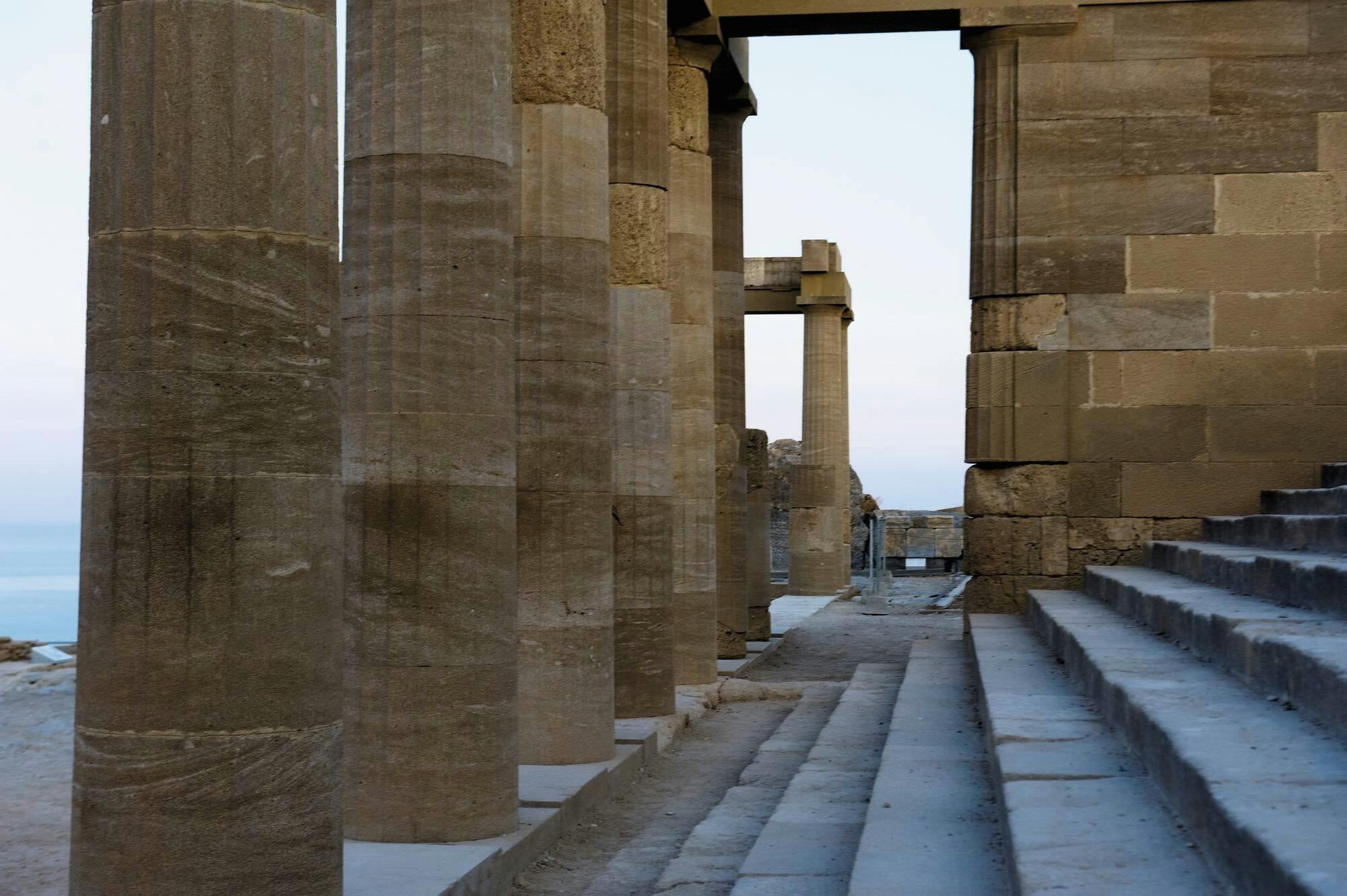 Lindos Acropolis & Rhodes Old Town Highlights Tour