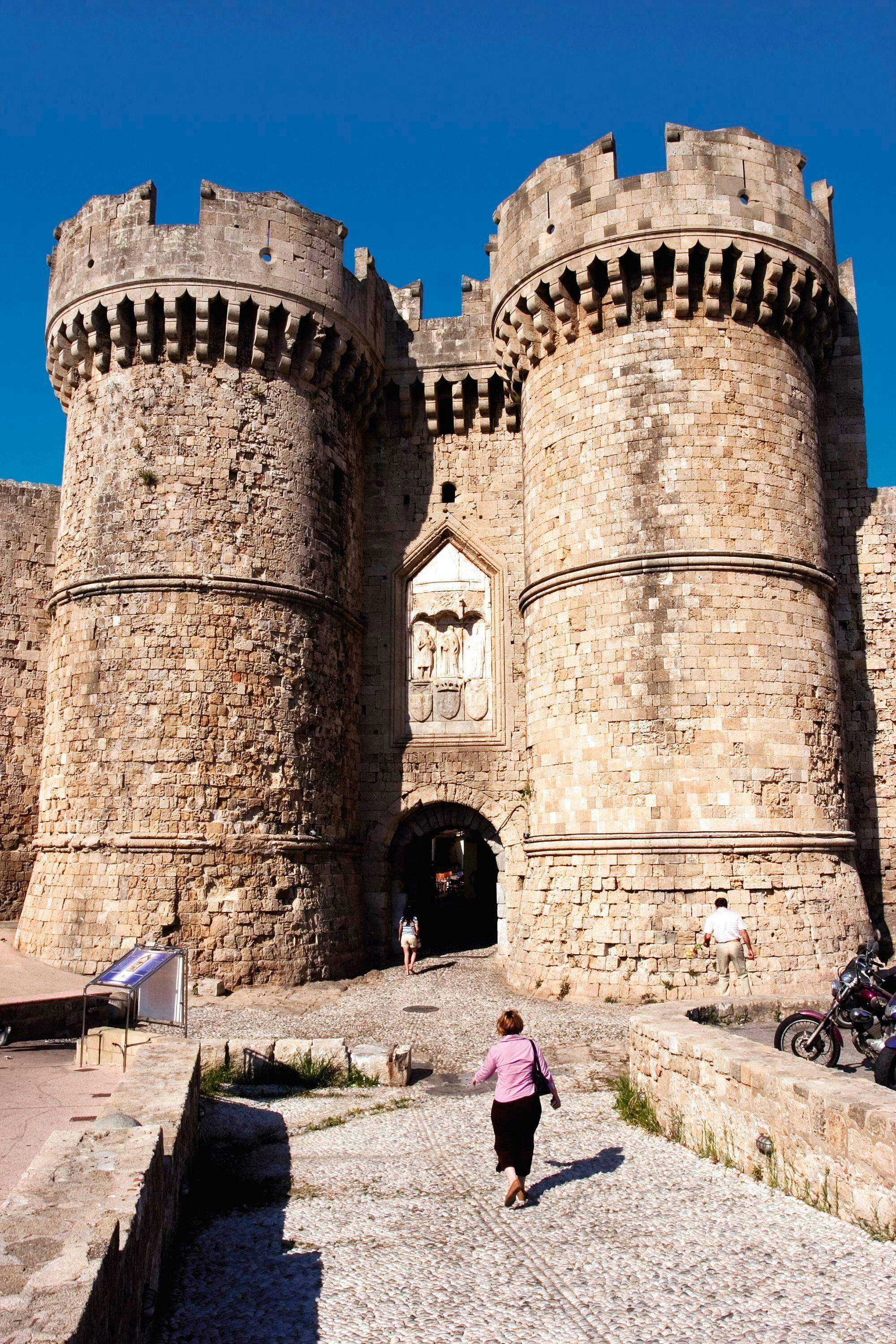 Lindos Acropolis & Rhodes Old Town Highlights Tour