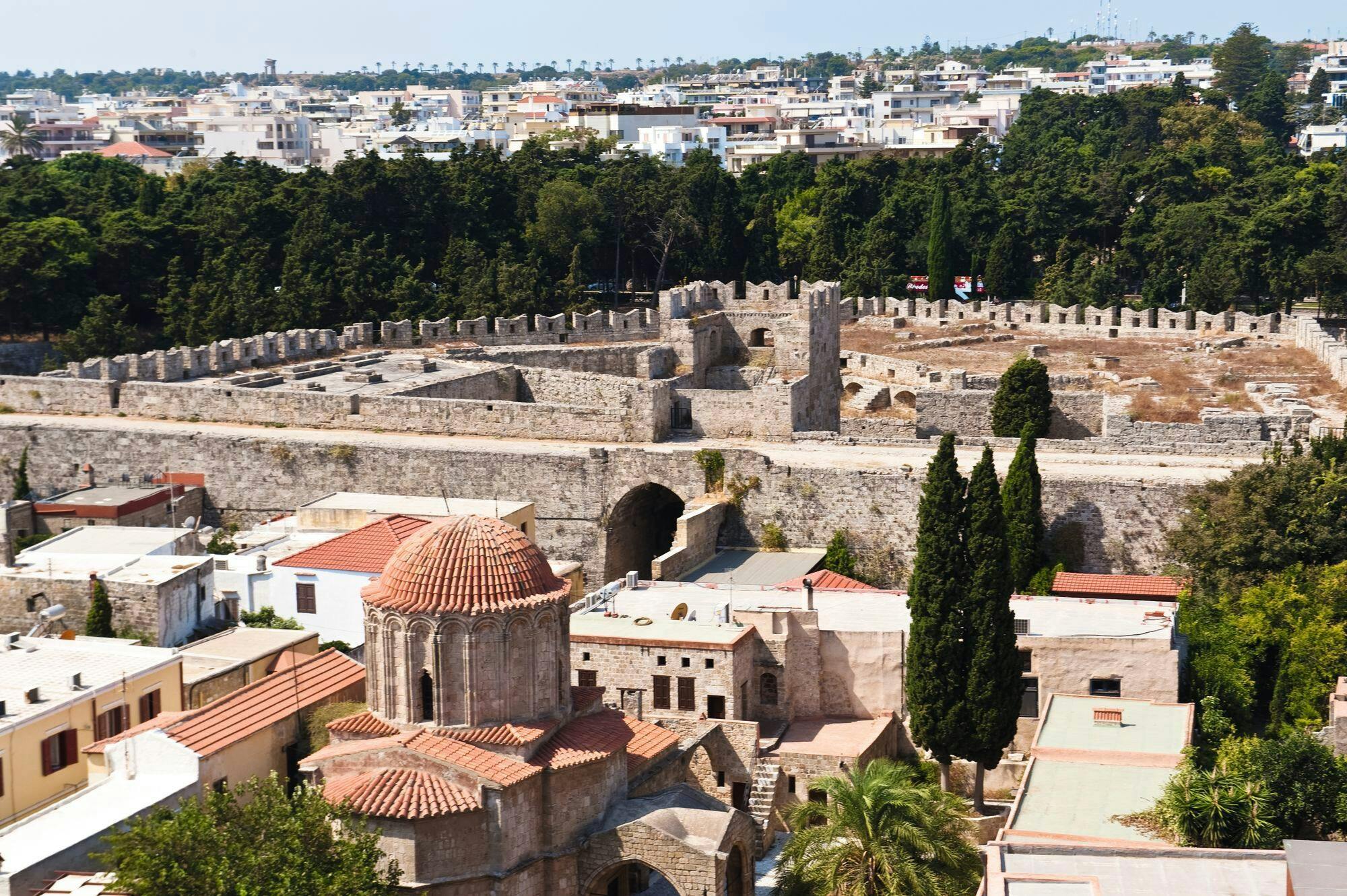 Lindos Acropolis & Rhodes Old Town Highlights Tour