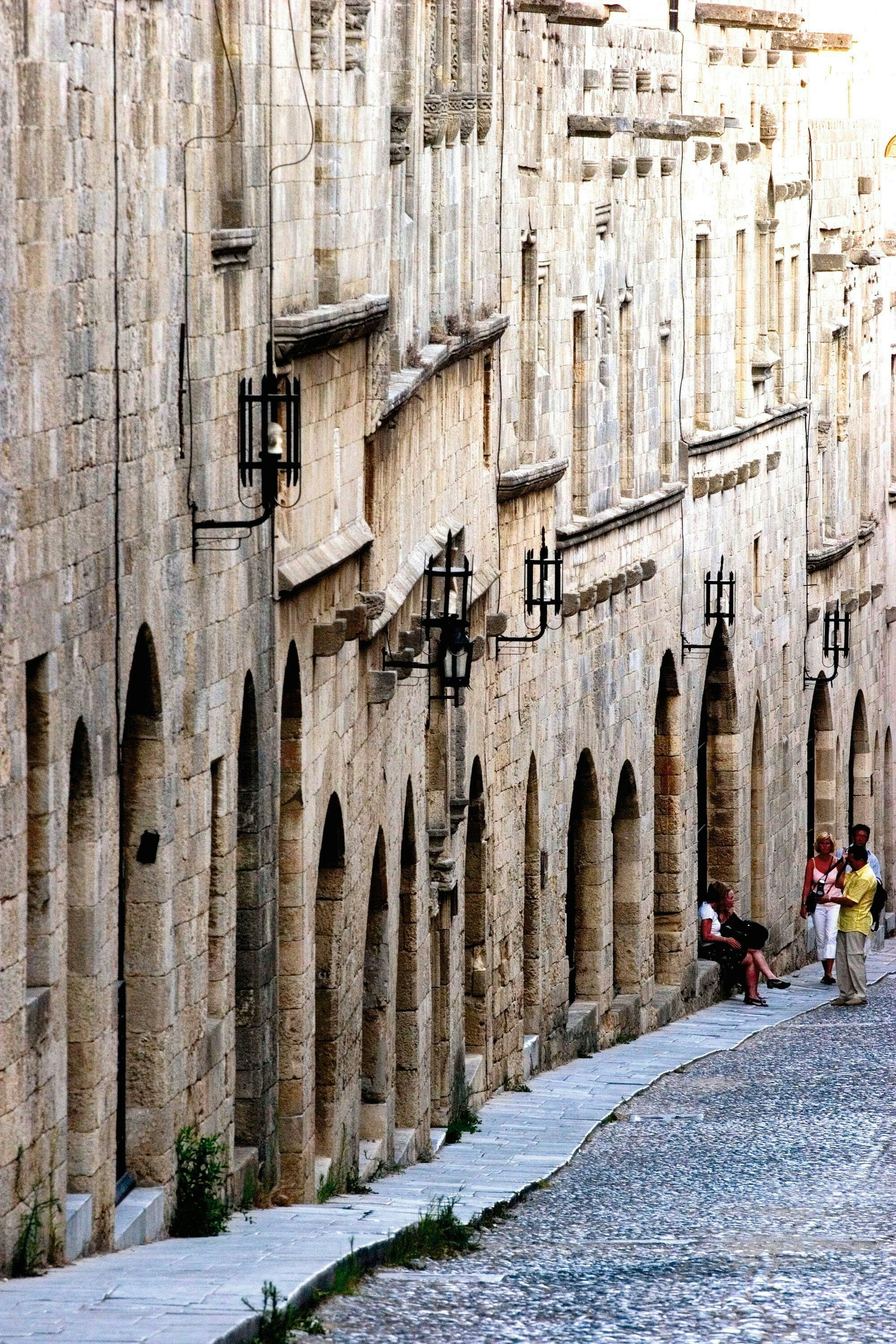 Lindos Acropolis & Rhodes Old Town Highlights Tour