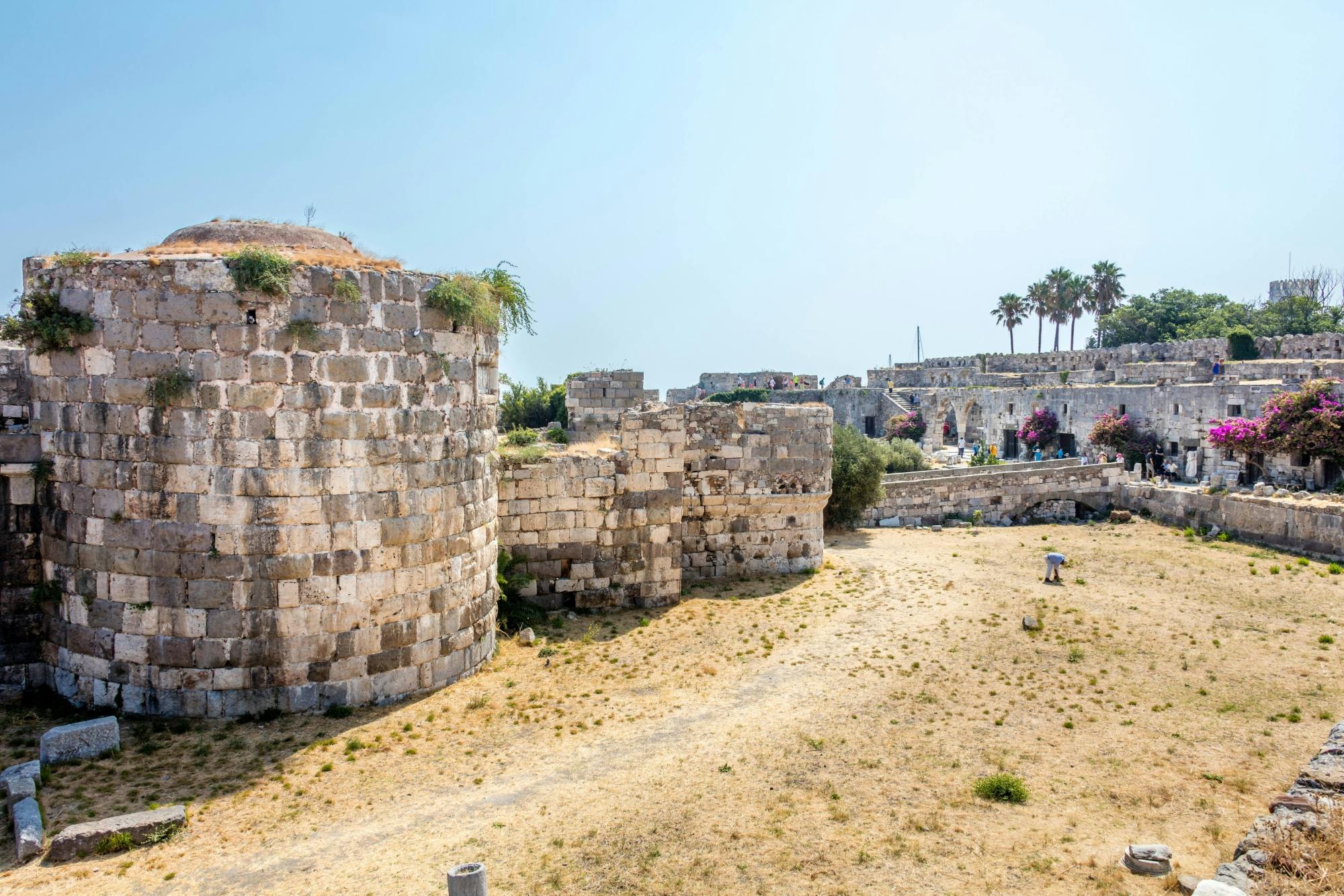 Guided tour of Kos Town, Asclepeion and Zia with wine-tasting