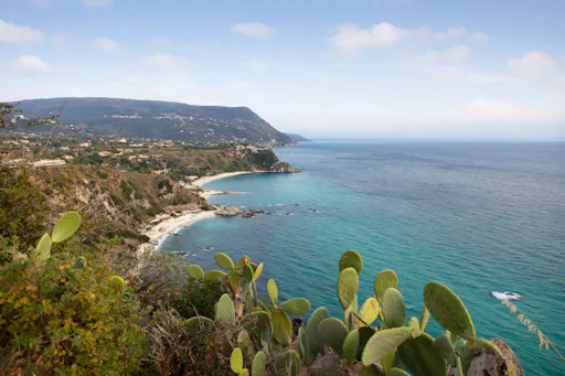Full-day cheese and pasta-making tour at a Calabrian farm
