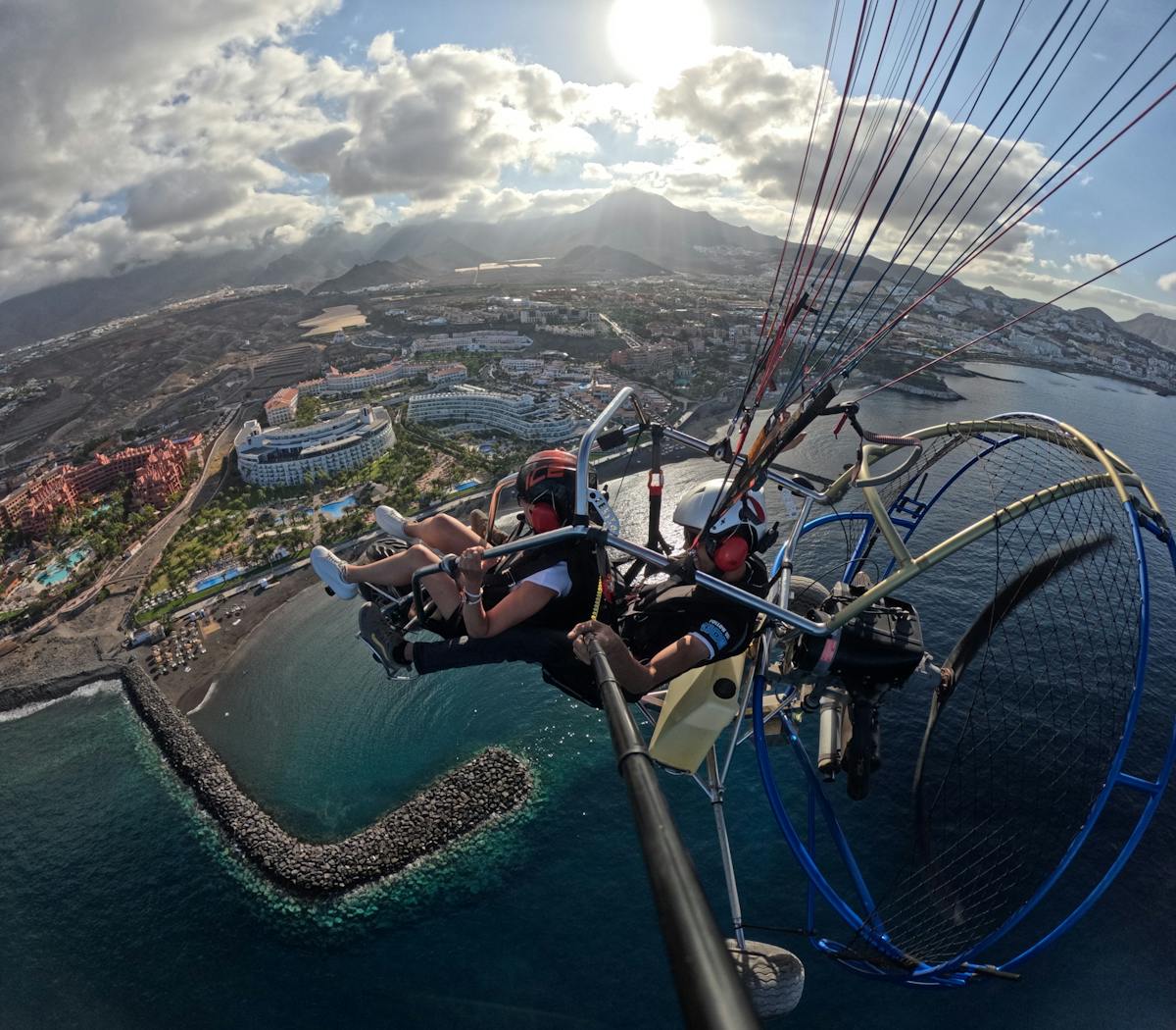 Ontdek de magie vanaf Costa Adeje met paratrike