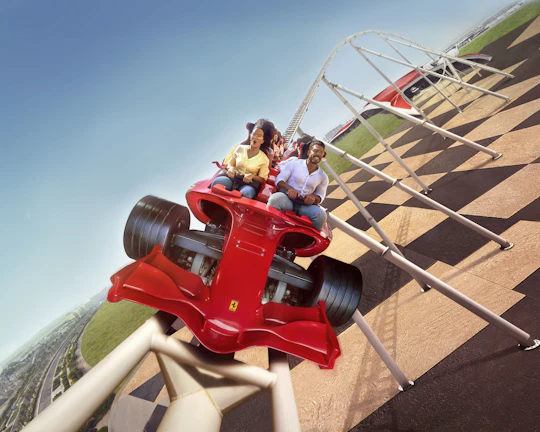 Yas Island Abu Dhabi, access to 4 parks