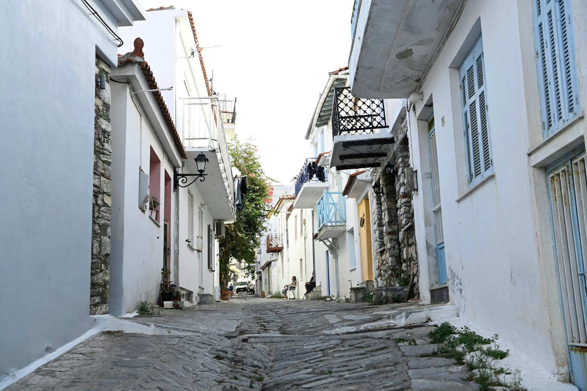 Skiathos town evening tour with local liqueur tasting