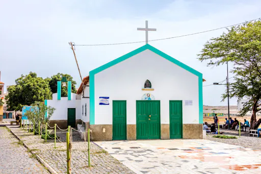 Sal sundown 4x4 safari with beachfront dinner