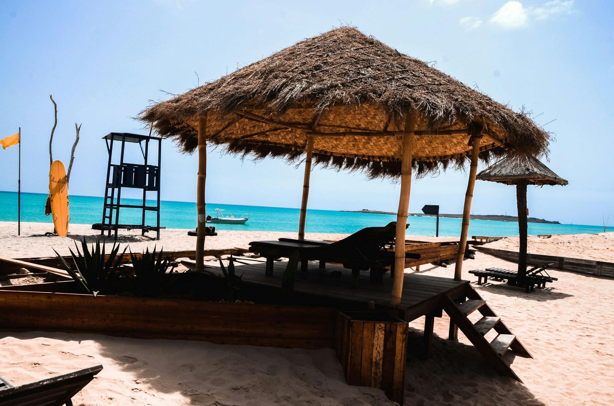 Boa Vista beachside sunset dinner with live music experience