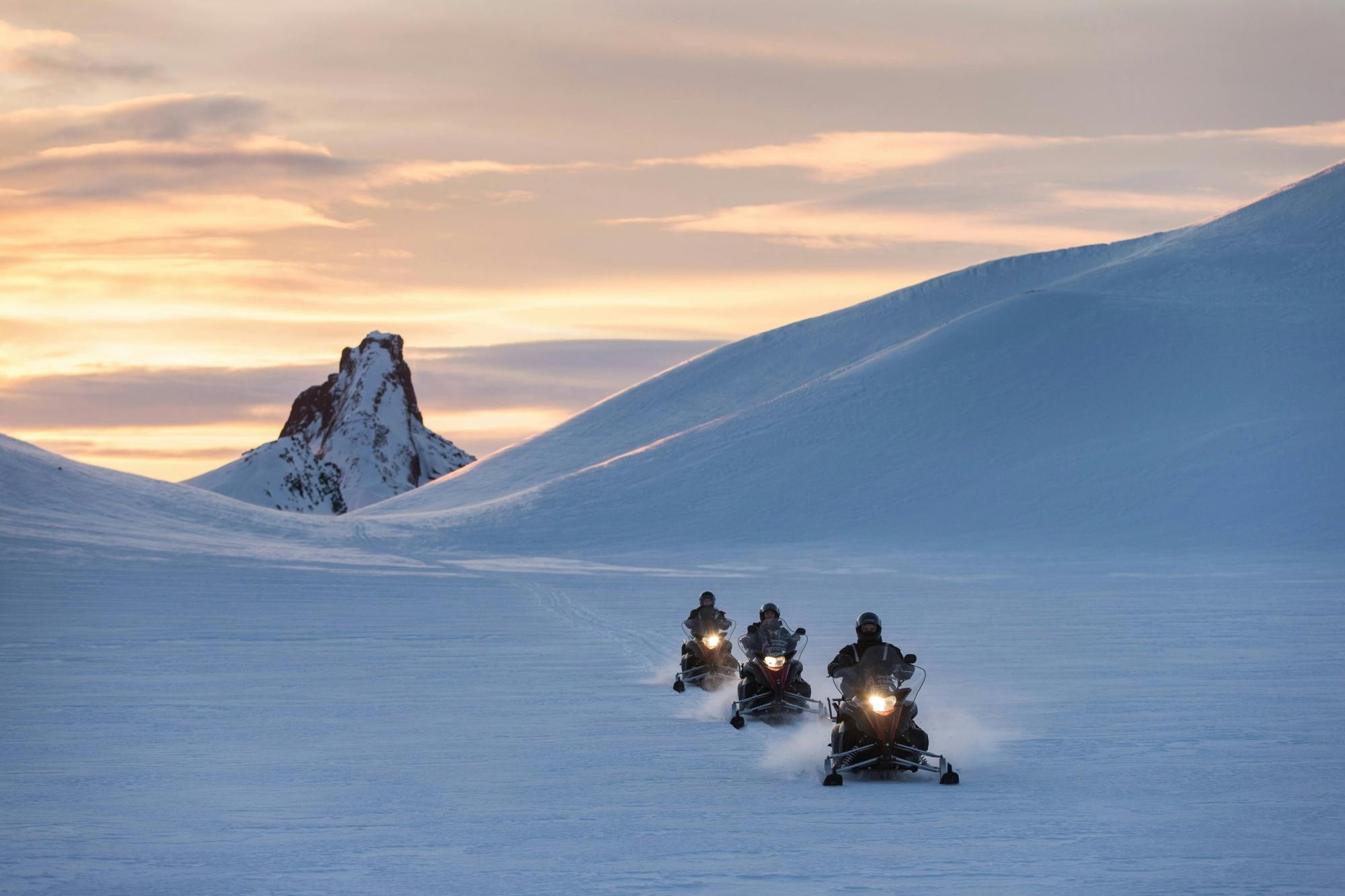 TUI Langjökull Snowmobile Safari
