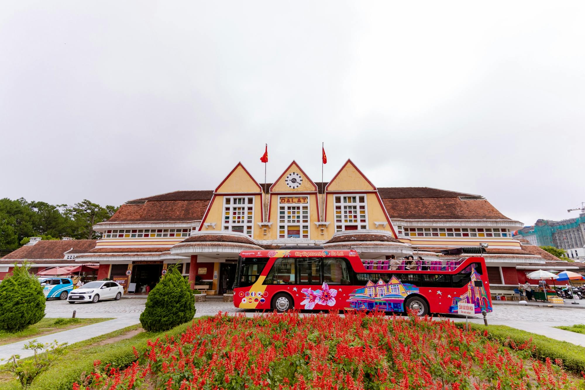 City Sightseeing hop-on hop-off bus tour of Da Lat
