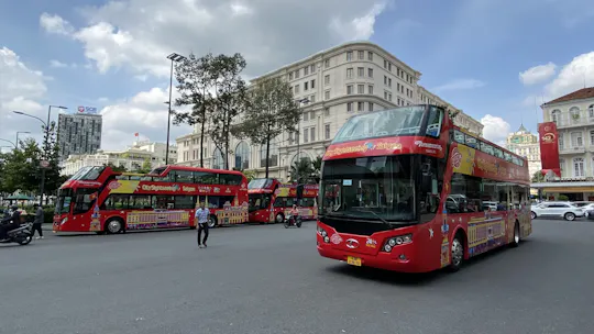 Visita panorâmica de Saigão em autocarro hop-on hop-off