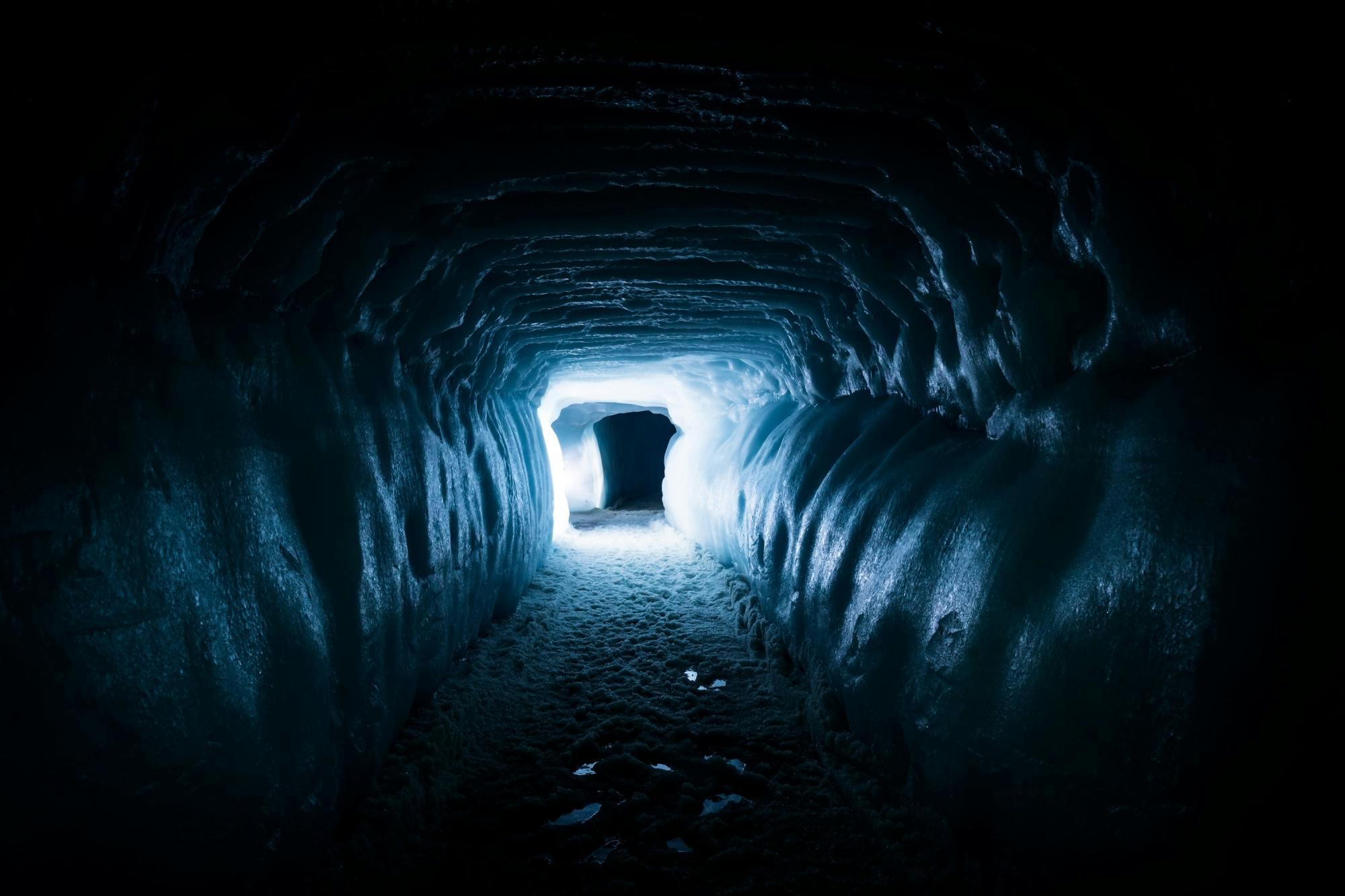 Into Langjökull Glacier