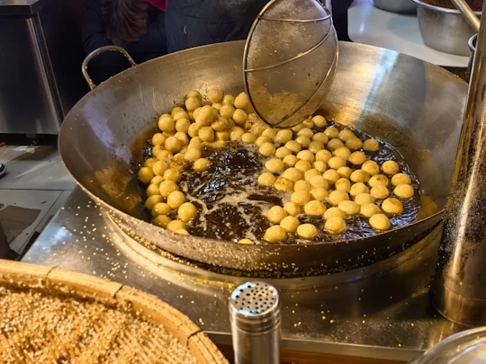 Night tour with food tasting