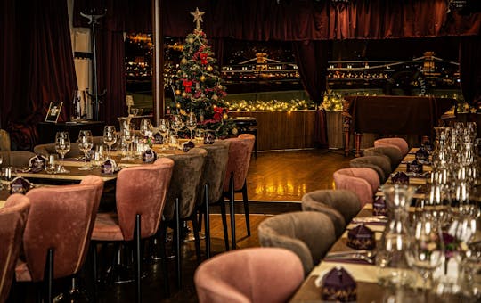 Cruzeiro de Natal com jantar em Budapeste