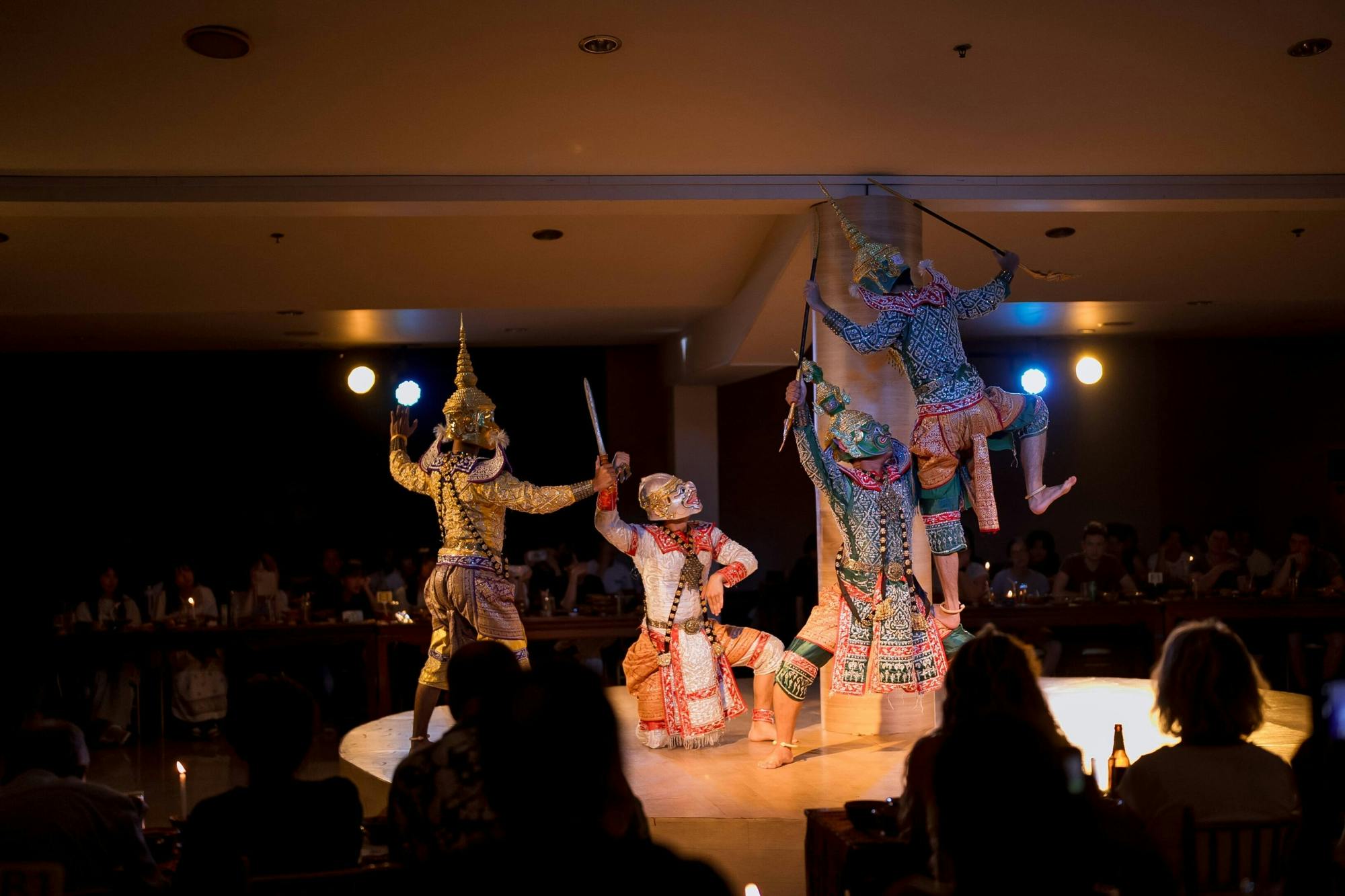Nopparat Thai classical dance & restaurant experience