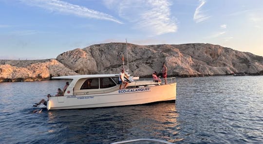 Sunset Cruise from Vieux Port Mairie to the Frioul Islands